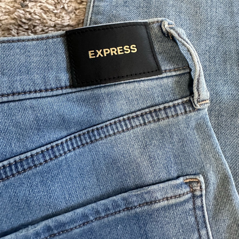 Express Skinny Mid Rise Jeans - Picture 3 of 9
